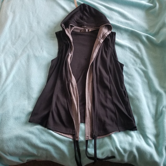 CB. tazi Jackets & Blazers - Avant garde layered vest